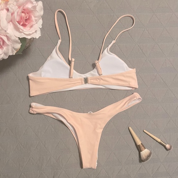 🔥SOLD!!🔥Cheeky Brazilian Bikini Set🔥SOLD!!🔥 - Picture 3 of 7